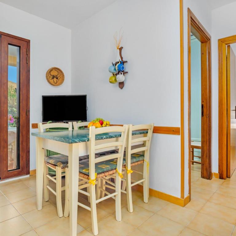 Villetta Bougainvillea - Appartamento Deluxe con 2 Camere da Letto e Vista Giardino - 13