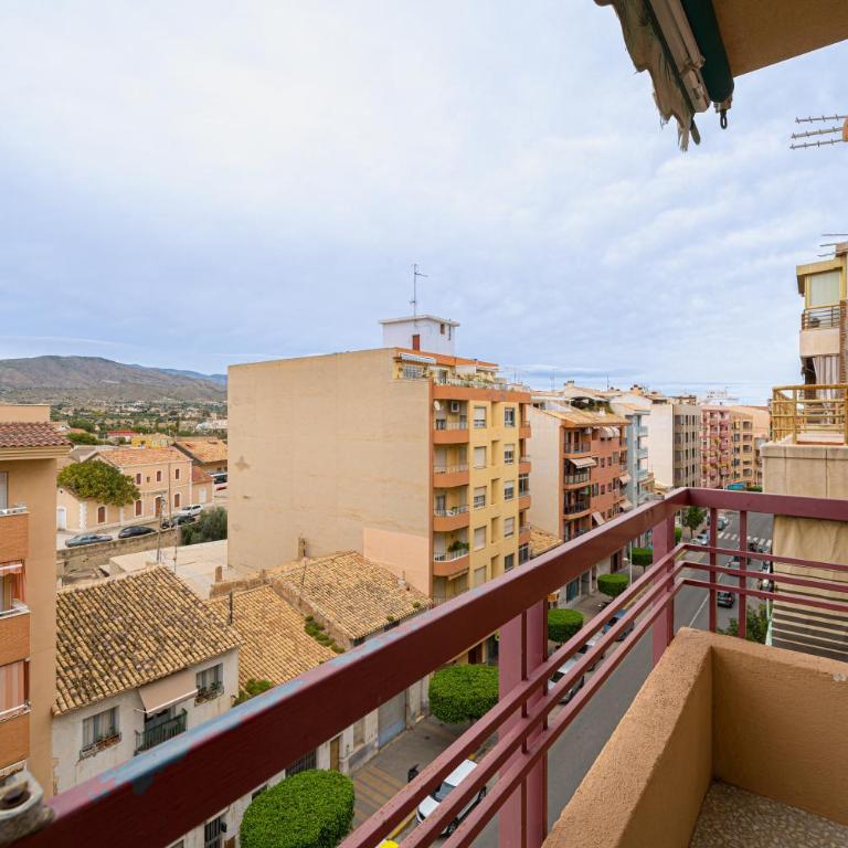 Ideal en Villajoyosa - Three-Bedroom Premium Apartment with Balcony - 13