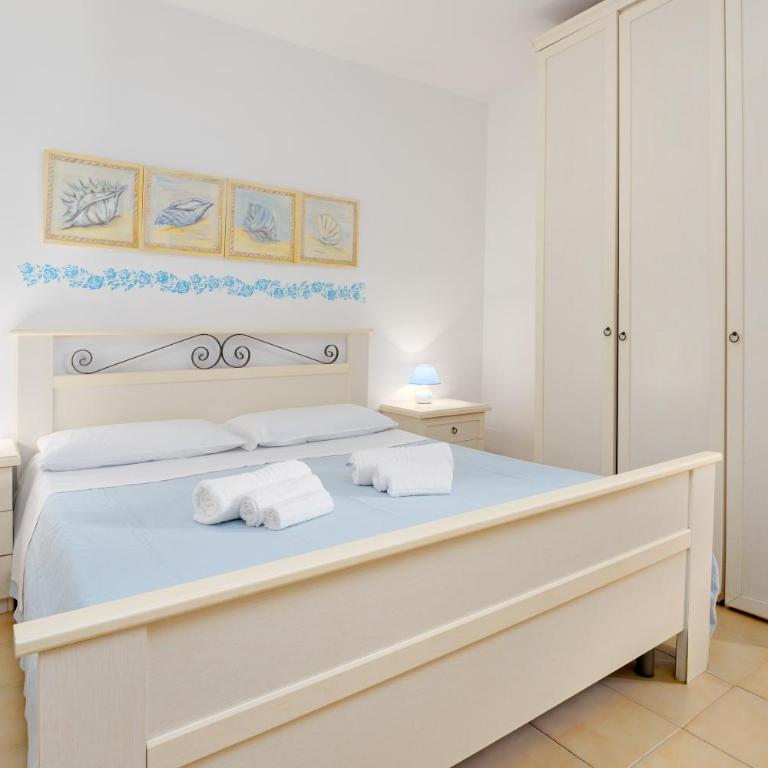 Villetta Bougainvillea - Appartamento Deluxe con 2 Camere da Letto e Vista Giardino - 7