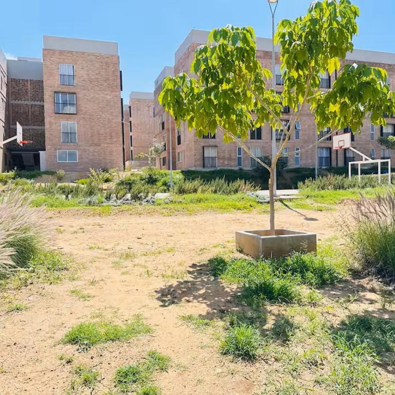 Casa Sto Domingo terraza PB 3KM del centro - Apartamento de 2 dormitorios con terraza - 11