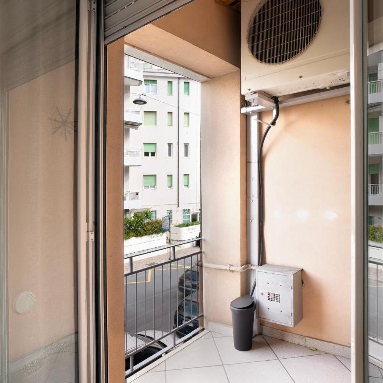 Mirafiori - Appartamento Superior con 1 Camera da Letto e Balcone - 10