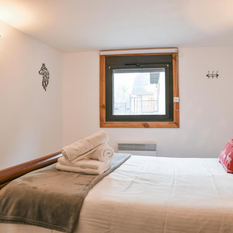 Le Chat De La Martine -Clim Parking - Appartement avec Douche - 12