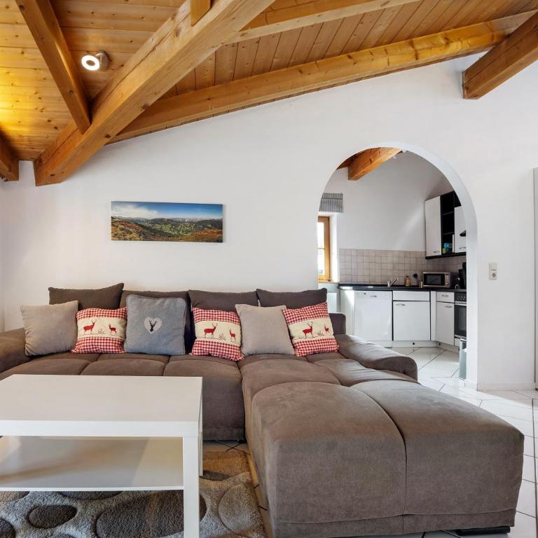 Schnitzer Ferienwohnung - Superior Apartment mit 1 Schlafzimmer und Balkon - 7