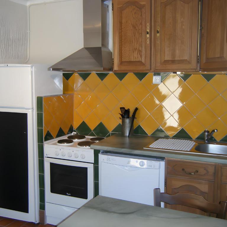 Sur Les Contreforts Du Mont Ventoux - Maison 3 Chambres - 7