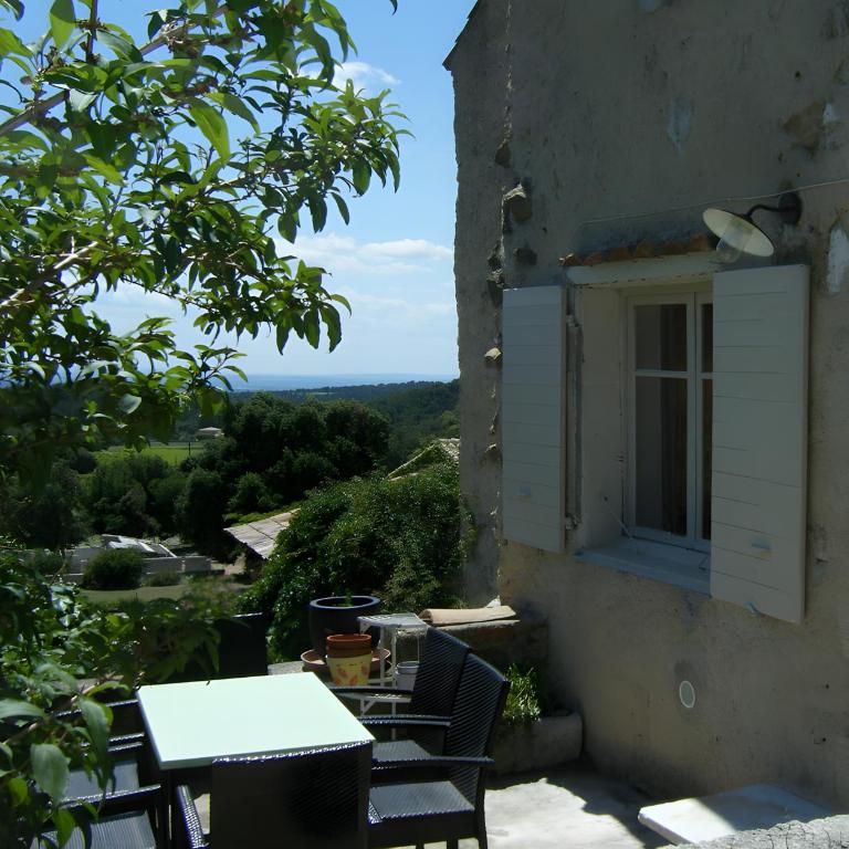 Sur Les Contreforts Du Mont Ventoux - Maison 3 Chambres - 3