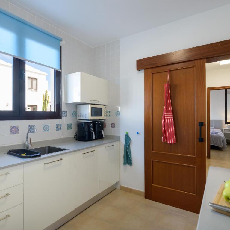 Villa Petruca - Two-Bedroom House - 12