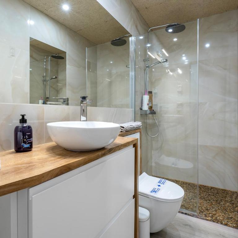 Duplex center- Calafell - Apartamento Deluxe de 2 dormitorios con balcón - 16