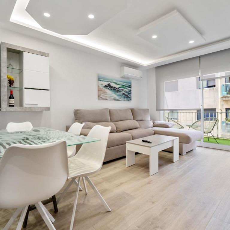 Duplex center- Calafell - Apartamento Deluxe de 2 dormitorios con balcón - 1