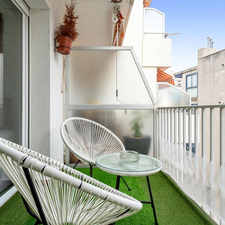 Duplex center- Calafell - Apartamento Deluxe de 2 dormitorios con balcón - 2
