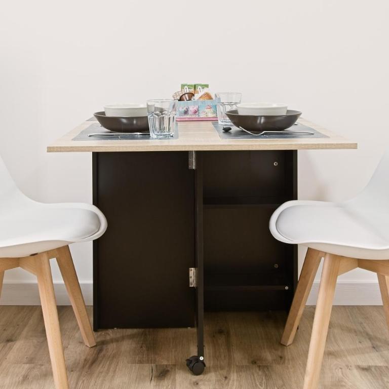 Legio Suites - Apartamento Deluxe de 2 dormitorios con vistas al jardín - 10