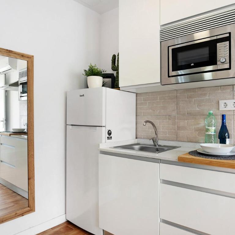 Zahora Qg - Habitación Triple con ducha - 5
