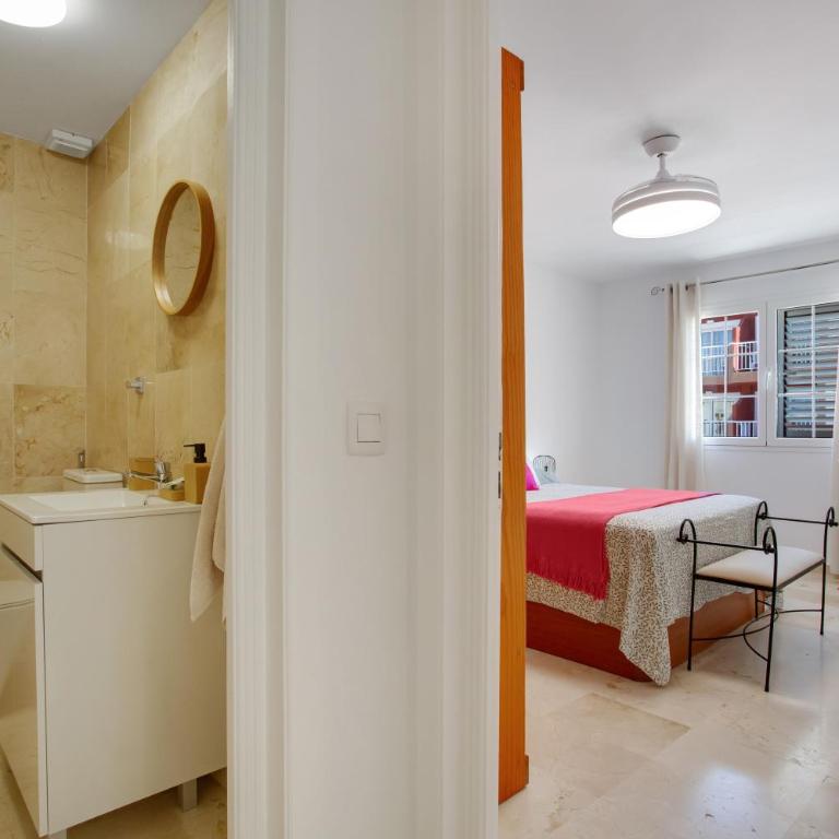 Marysol - Two-Bedroom Deluxe Apartment with Garden View - 11