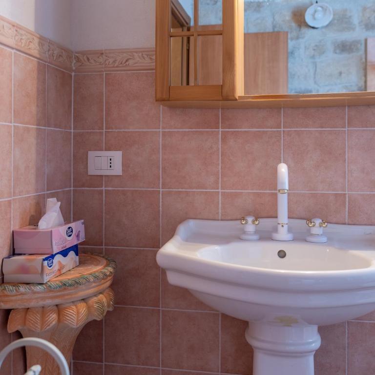 Casa Il Carrubbo - Casa con 2 Camere da Letto - 15