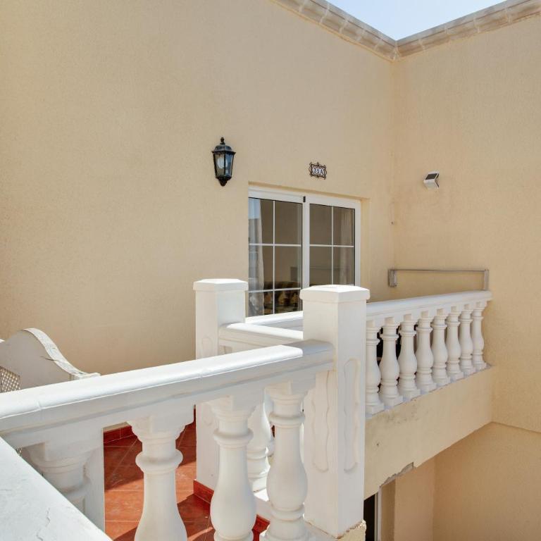 Marysol - Two-Bedroom Deluxe Apartment with Garden View - 22