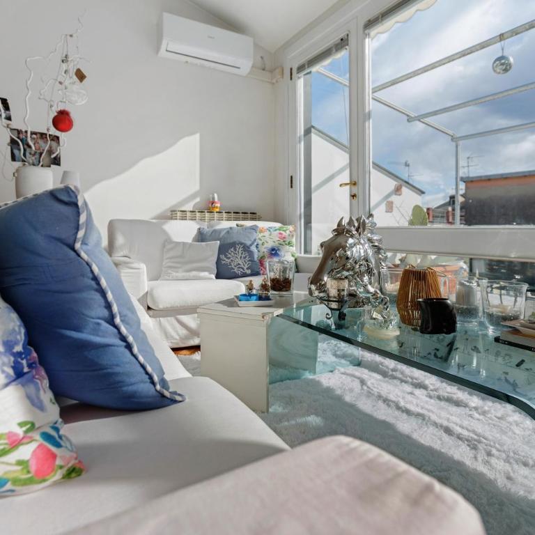 Chiavari Elegante - Appartamento Superior con 1 Camera da Letto e Balcone - 3