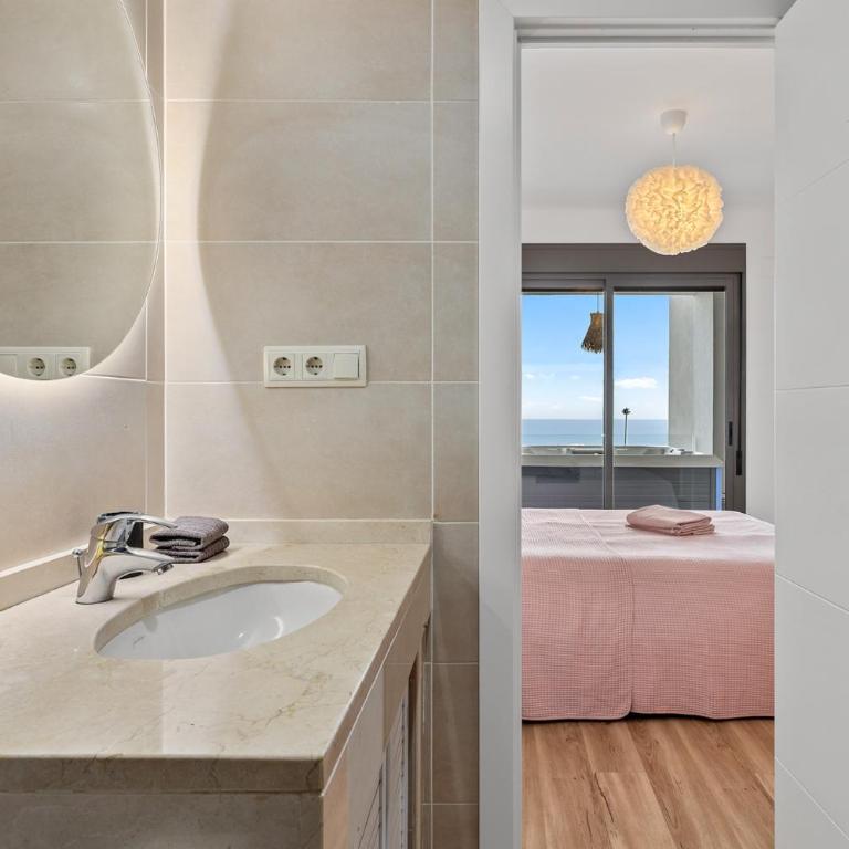 Vistas al Mar Con Jacuzzi A221 - Apartamento Superior con sauna - 11