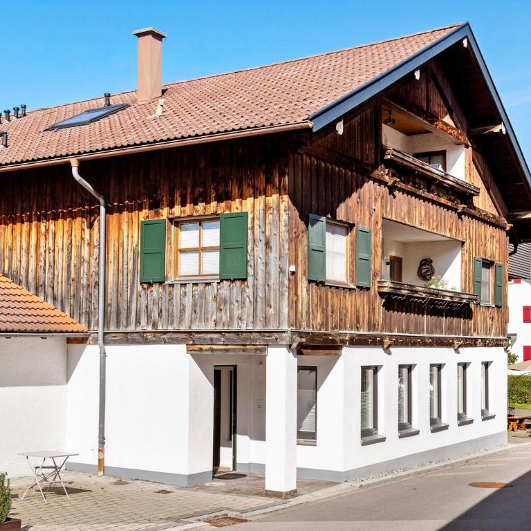 Ferienwohnung Götz - Apartment mit Terrasse - 1
