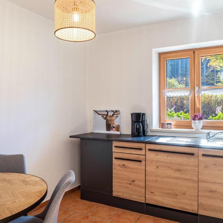 Fewo Maria Grasegger - Deluxe-Apartment mit 2 Schlafzimmern und Gartenblick - 10