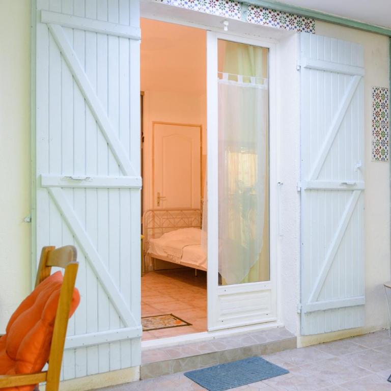 Chambres D'hôtes - Camera Tripla con Doccia - 10