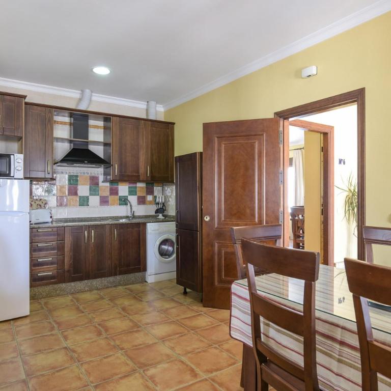 Villa Fuentes Sólo Familias - Apartamento con terraza - 12