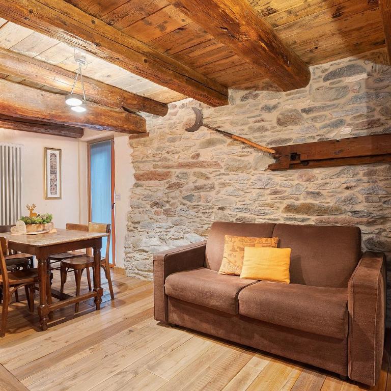 Il Fienile Della Nonna Introd - Appartamento Superior con 1 Camera da Letto e Balcone - 2