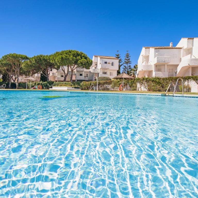 Pueblo Marinero para grupos 6pax - Apartamento Deluxe de 2 dormitorios con vistas al jardín - 2