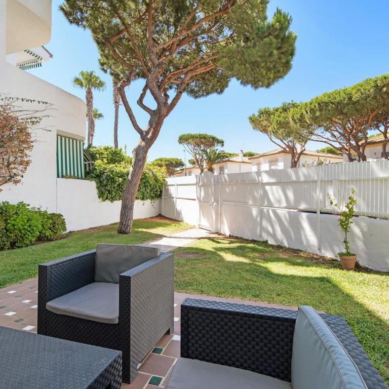 Pueblo Marinero para grupos 6pax - Apartamento Deluxe de 2 dormitorios con vistas al jardín - 6