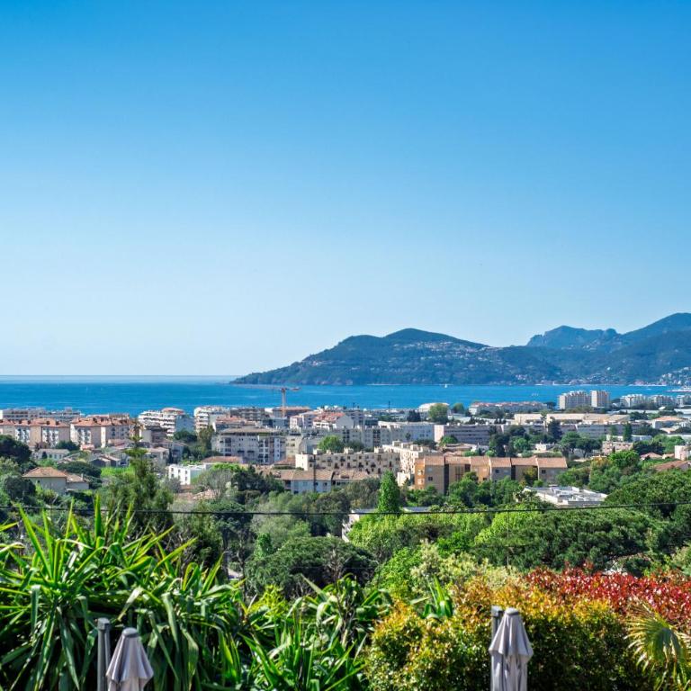 VILLA Bella By Terry's Homes - Villa avec Piscine Privée - 2