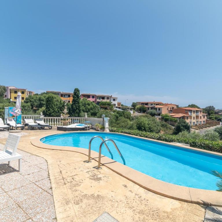 Il Rifugio Sul mare con piscina - Appartamento Superior con Vista Città - 1