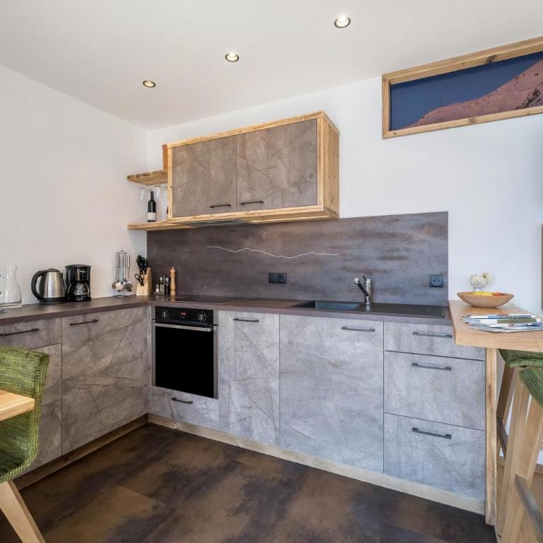 Waldes Duft Apartment - Patleidhof - Appartamento Deluxe con 2 Camere da Letto e Vista Giardino - 3