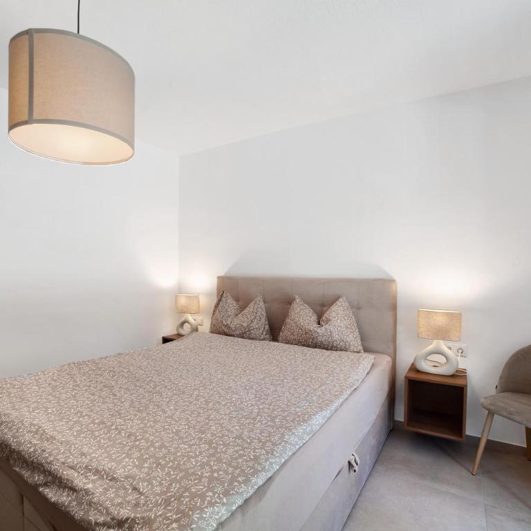 Sina Apartment - Appartamento con 2 Camere da Letto e con Vista Montagna - 11