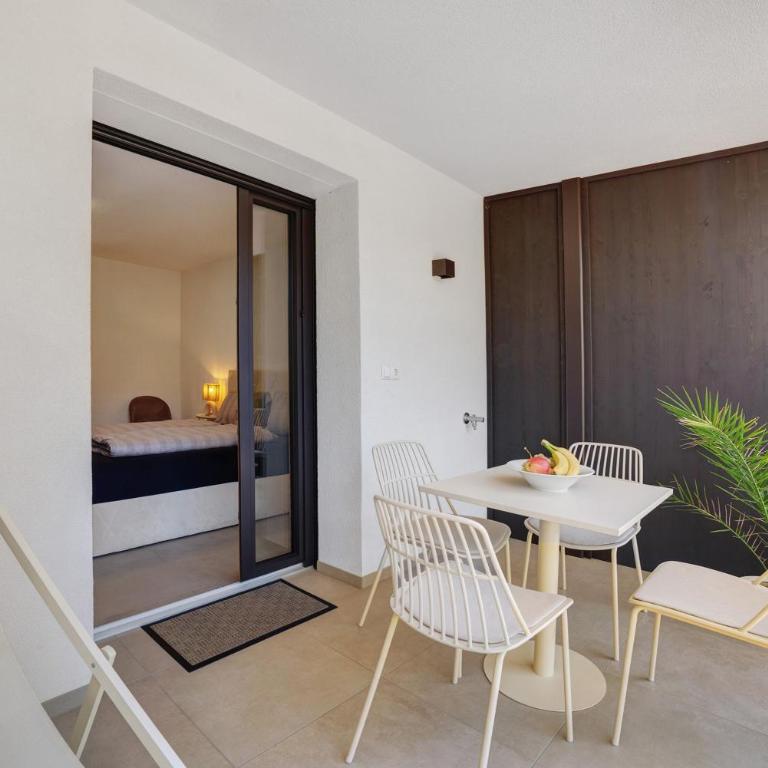 Sina Apartment - Appartamento con 2 Camere da Letto e con Vista Montagna - 17