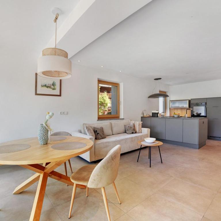 Sina Apartment - Appartamento con 2 Camere da Letto e con Vista Montagna - 15