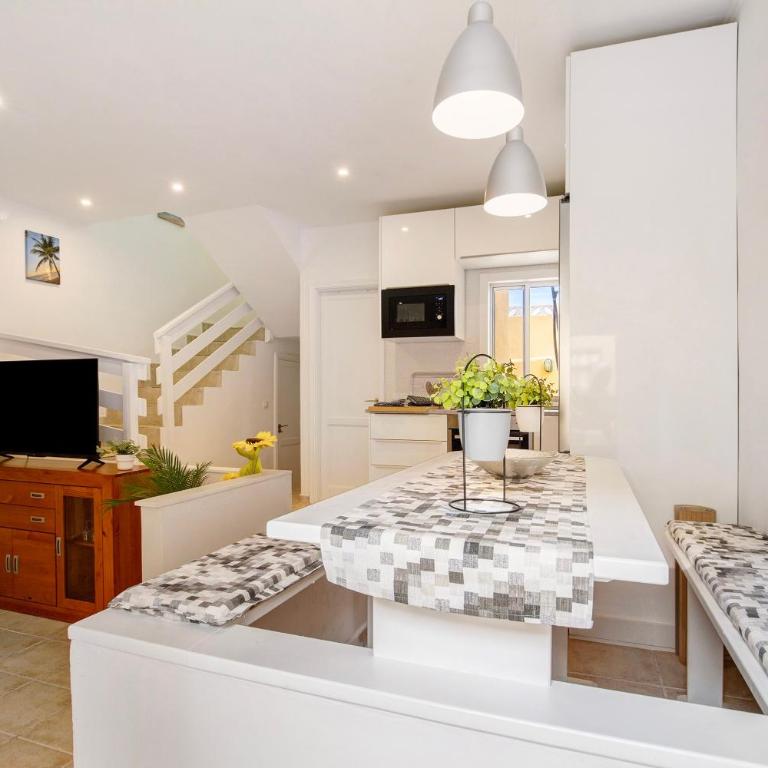 Casa Relax - Apartamento Deluxe de 2 dormitorios con balcón - 11