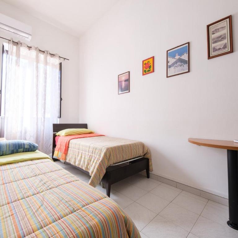 Casa Via Medici - Appartamento Deluxe con 2 Camere da Letto e Balcone - 16