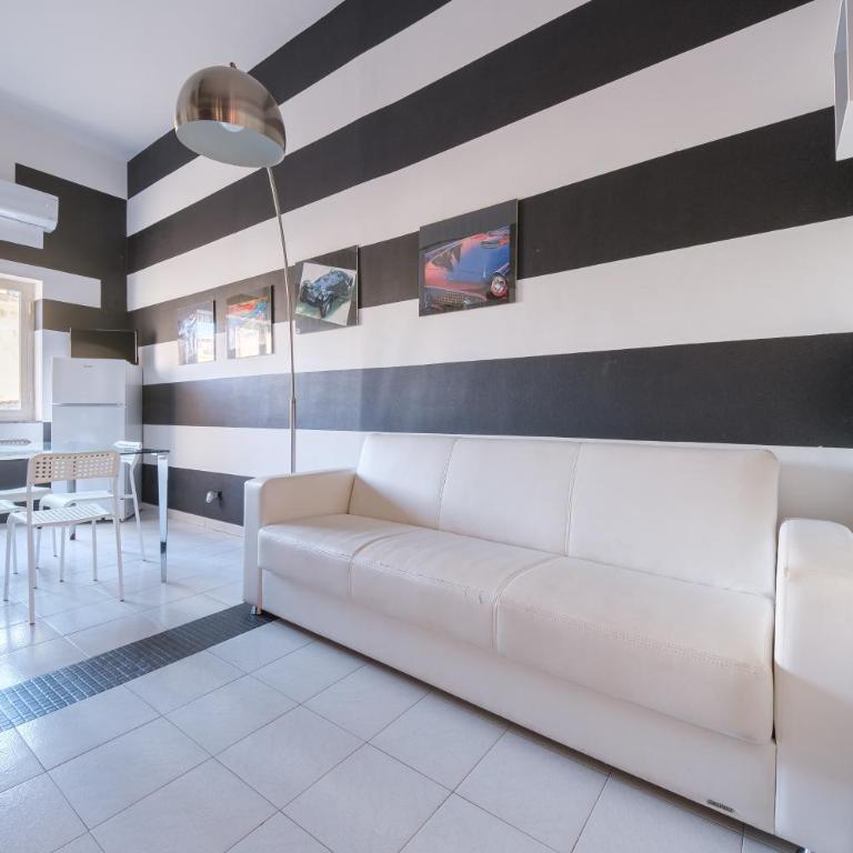 Casa Via Medici - Appartamento Deluxe con 2 Camere da Letto e Balcone - 2
