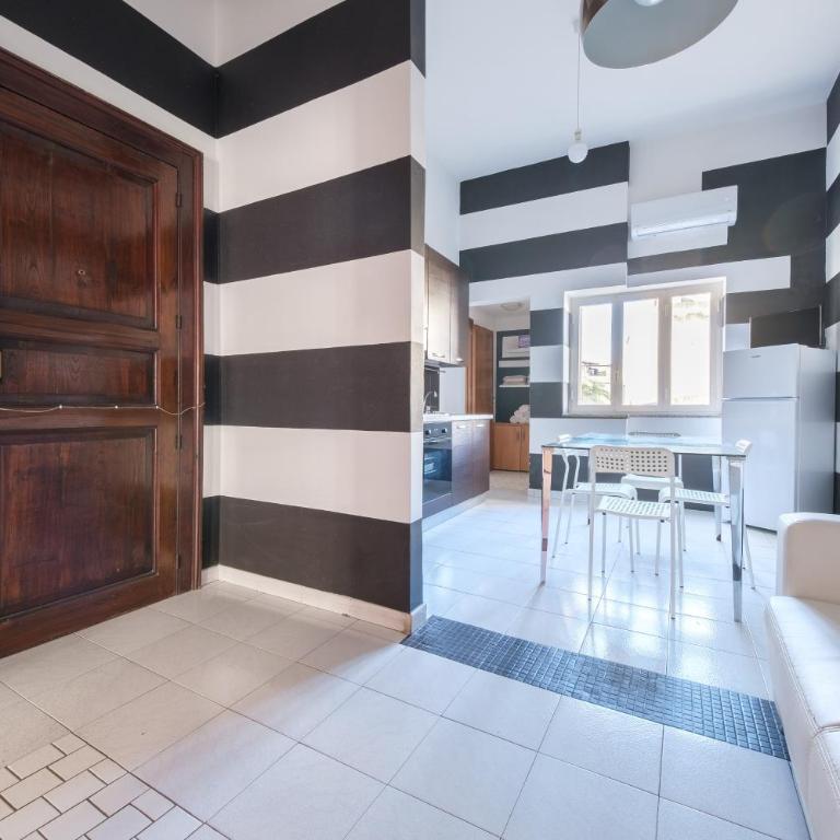 Casa Via Medici - Appartamento Deluxe con 2 Camere da Letto e Balcone - 22