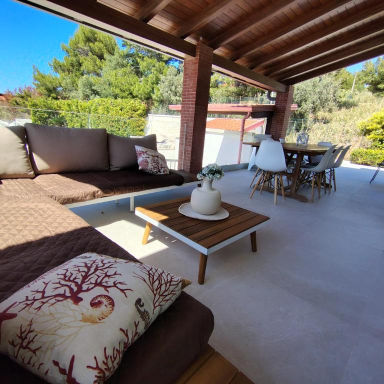 Beautiful View, Heated pool - Villa - 15