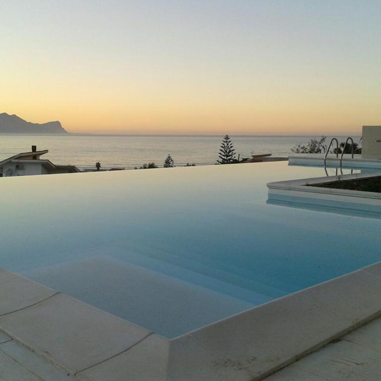 Beautiful View, Heated pool - Villa - 4