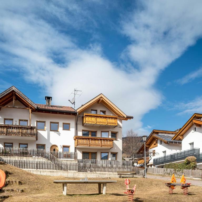 Trojer Apartment 1 - Deluxe-Apartment mit 2 Schlafzimmern und Gartenblick - 25