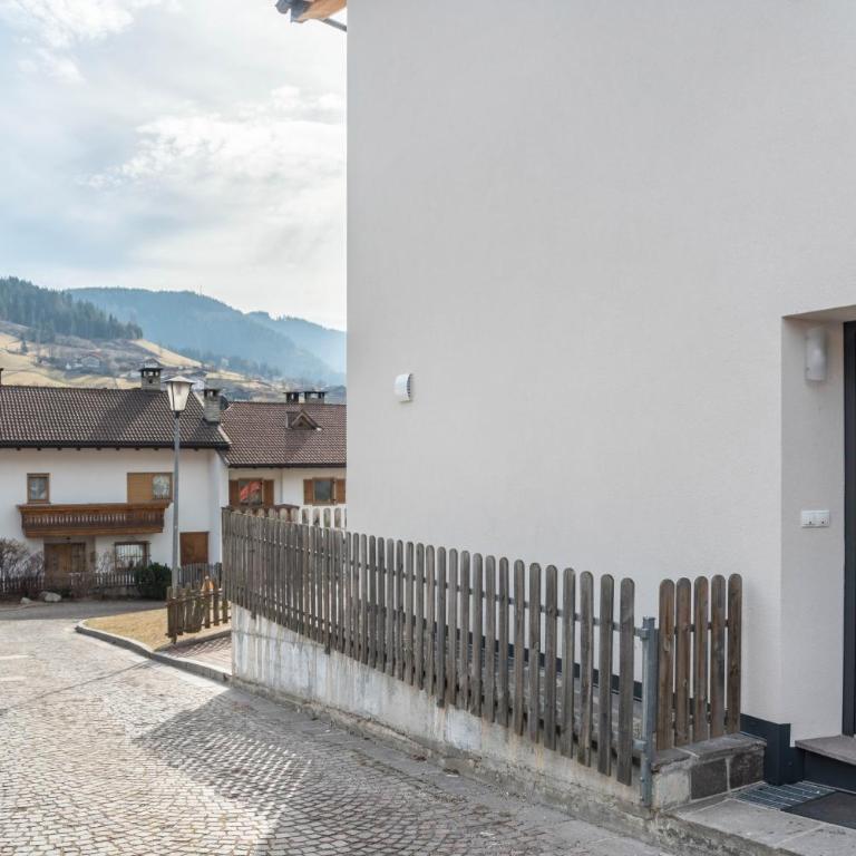 Trojer Apartment 1 - Deluxe-Apartment mit 2 Schlafzimmern und Gartenblick - 21