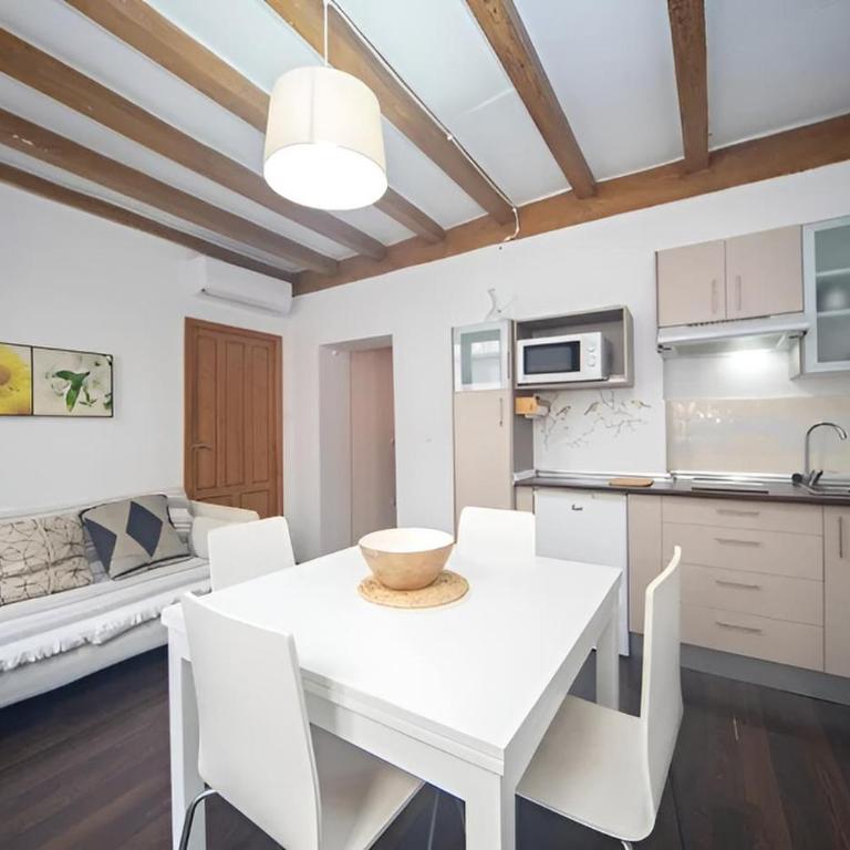 Casa a 10min de la Alhambra centro de la ciudad de Granada - Two-Bedroom House - 2