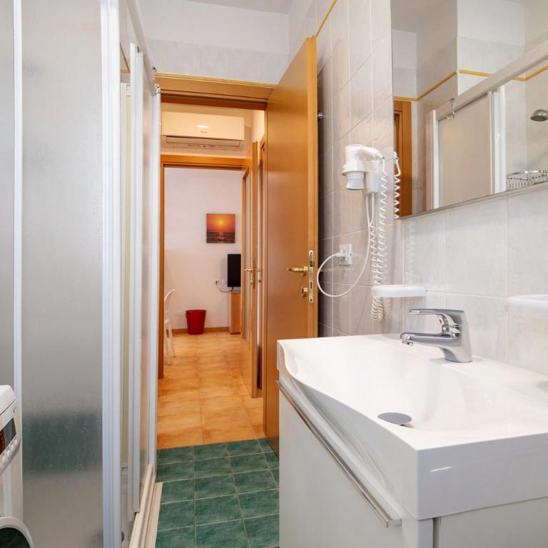 Residence Papaya A102 - Appartamento Deluxe con 2 Camere da Letto e Vista Giardino - 21