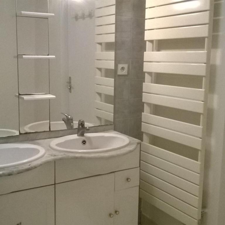 Oasis T3 centre ville jardin privé - Two-Bedroom Deluxe Apartment with Garden View - 12
