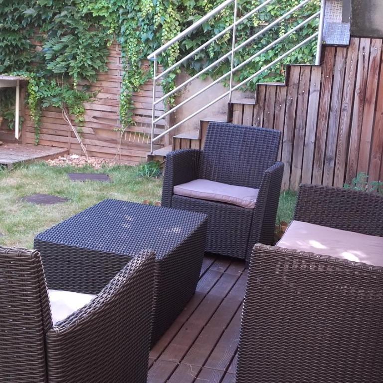 Oasis T3 centre ville jardin privé - Two-Bedroom Deluxe Apartment with Garden View - 15