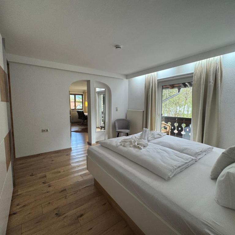 Gästehaus Babel - Apartment mit 2 Schlafzimmern und Bergblick - 4