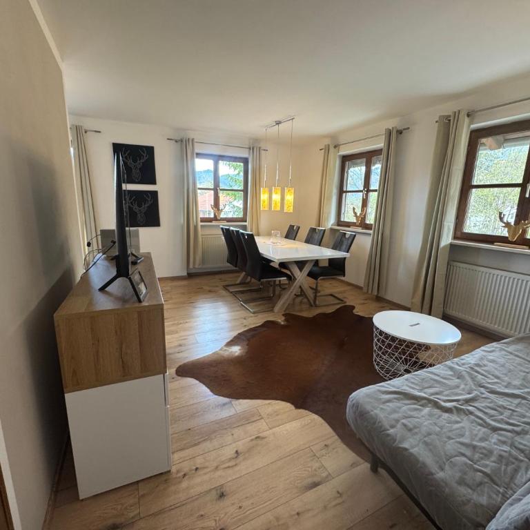 Gästehaus Babel - Apartment mit 2 Schlafzimmern und Bergblick - 8