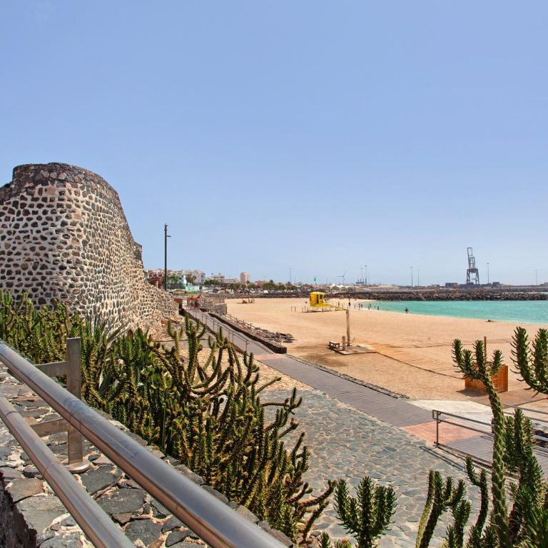 Puerto Playa 2 - Apartamento con terraza - 22
