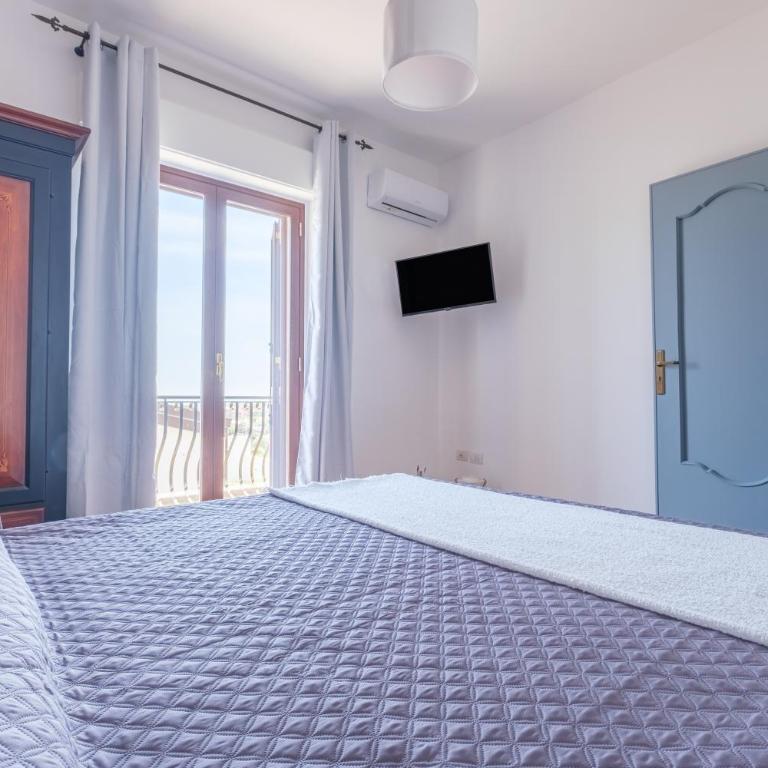 Medusa Apartment - Appartamento Deluxe con 2 Camere da Letto e Vista Oceano - 11