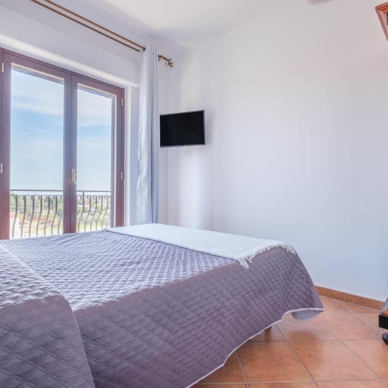 Medusa Apartment - Appartamento Deluxe con 2 Camere da Letto e Vista Oceano - 13